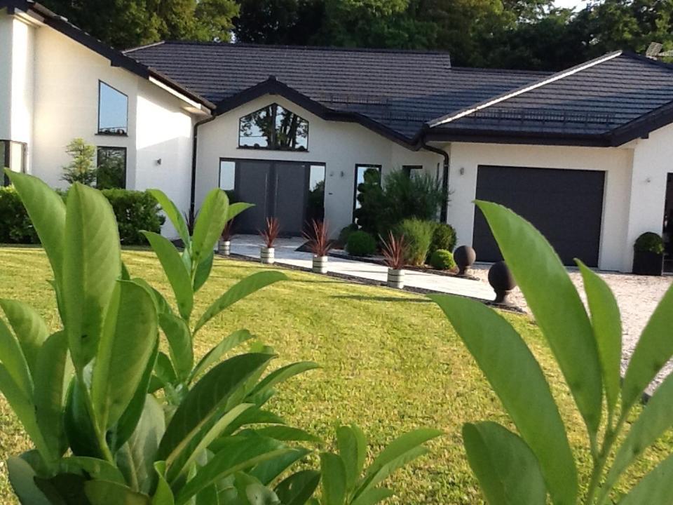 Suite Couture Ernestviller Exterior photo