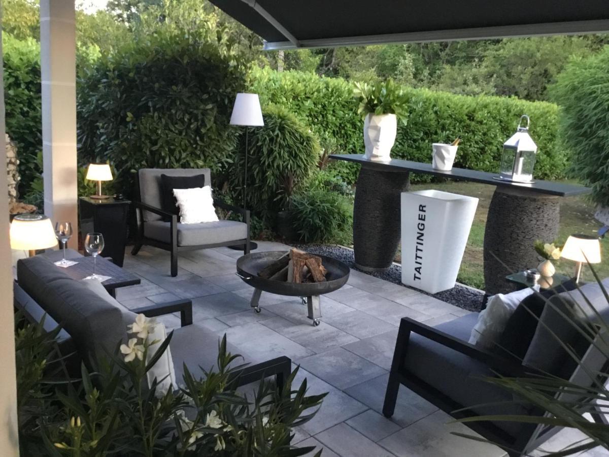 Suite Couture Ernestviller Exterior photo